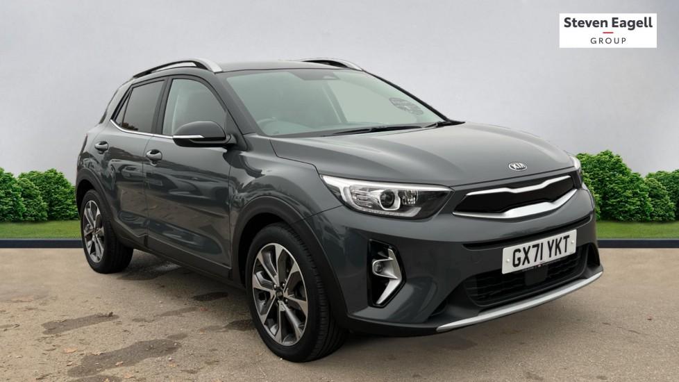 Main listing image - Kia Stonic