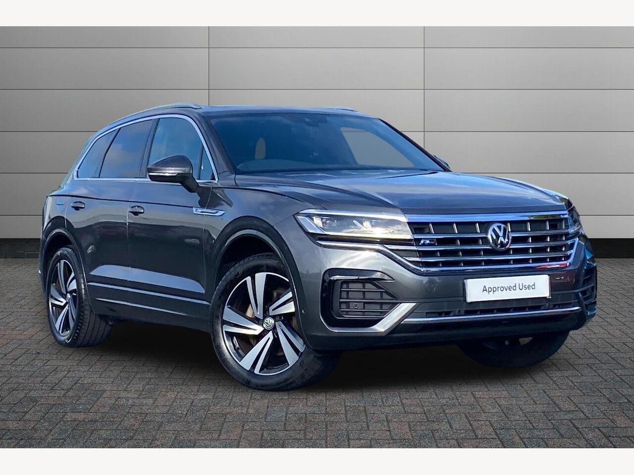 Main listing image - Volkswagen Touareg