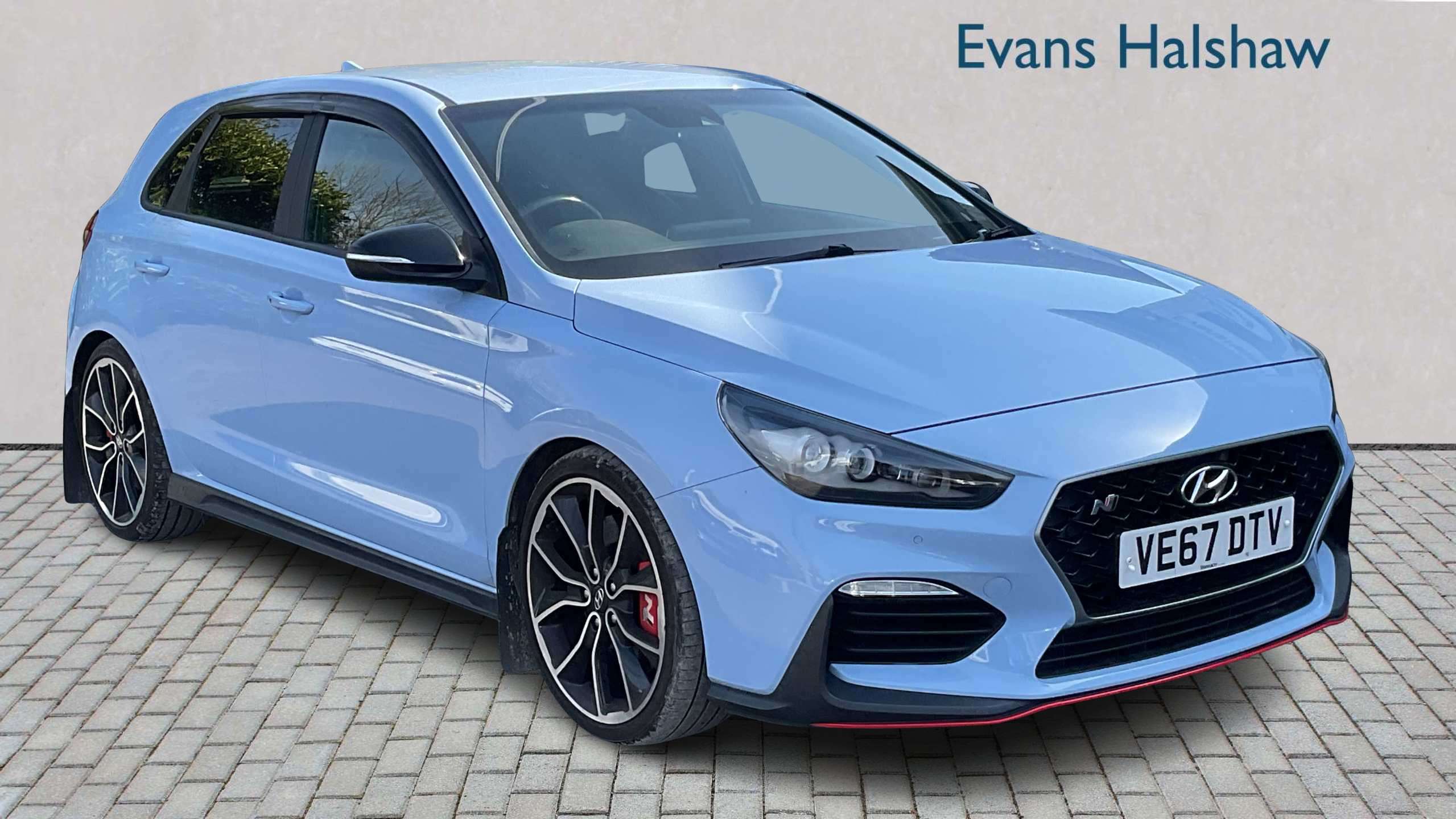 Main listing image - Hyundai i30 N