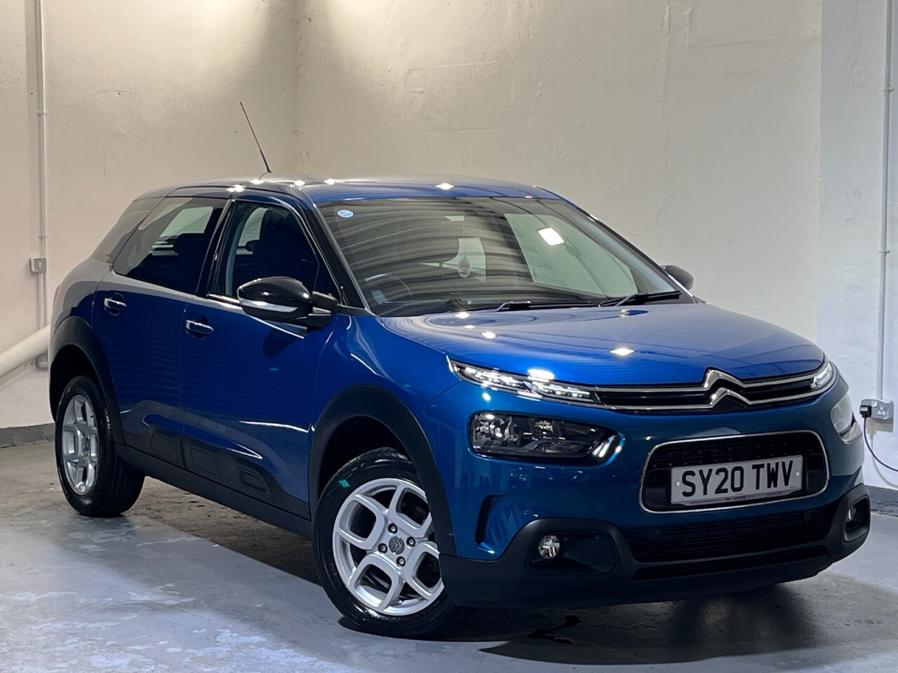 Main listing image - Citroen C4 Cactus