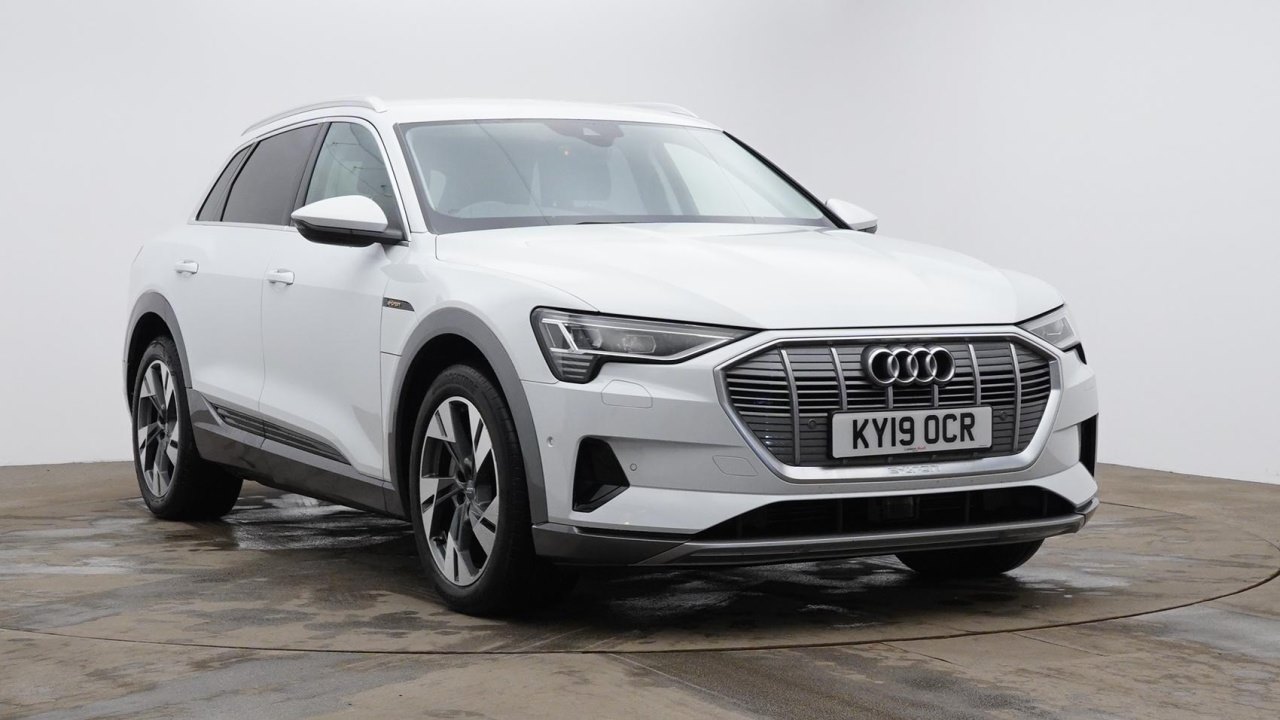 Main listing image - Audi e-tron