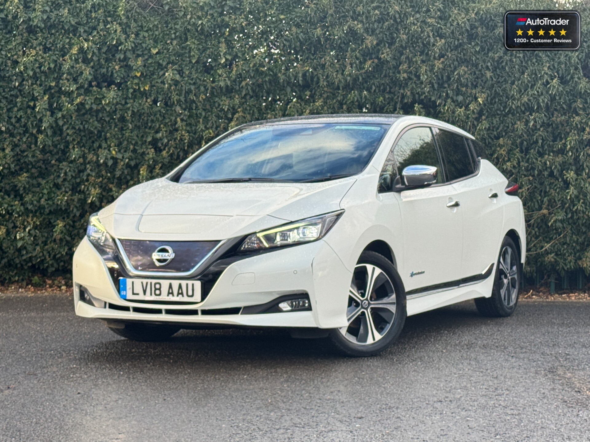 Main listing image - Nissan Leaf