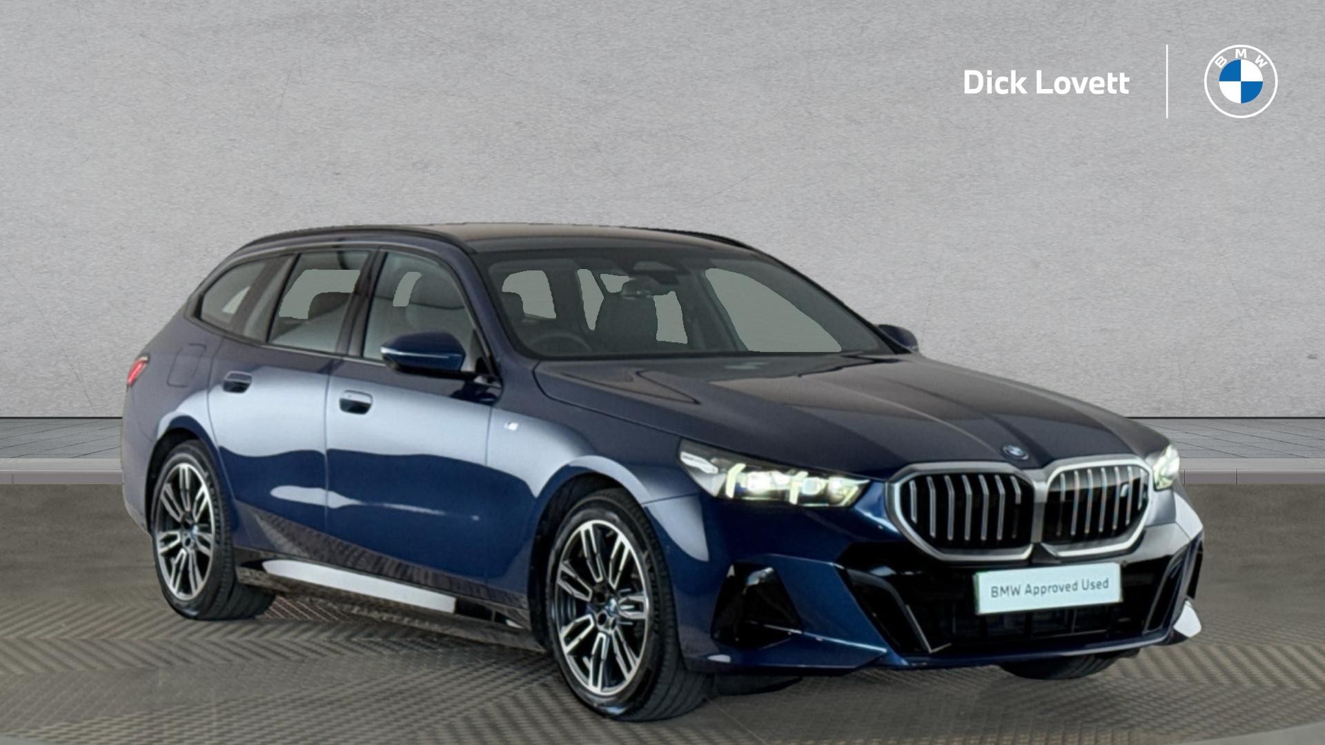 Main listing image - BMW i5
