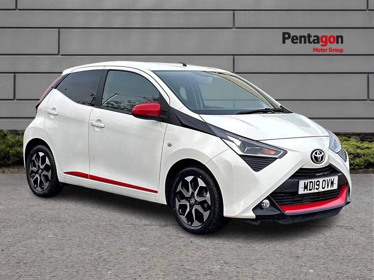 Main listing image - Toyota Aygo