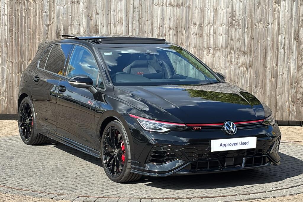 Main listing image - Volkswagen Golf GTI