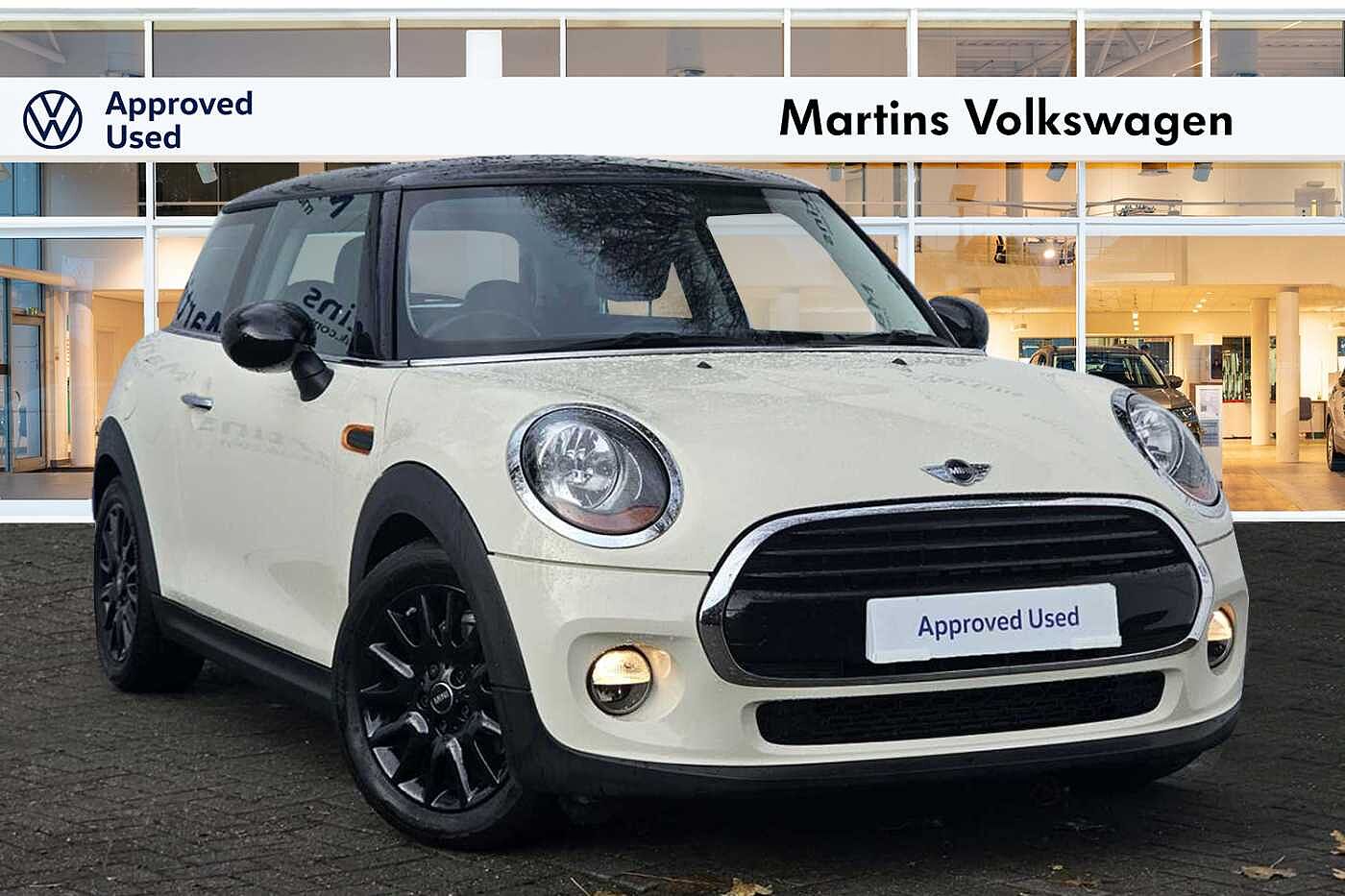 Main listing image - MINI Hatchback