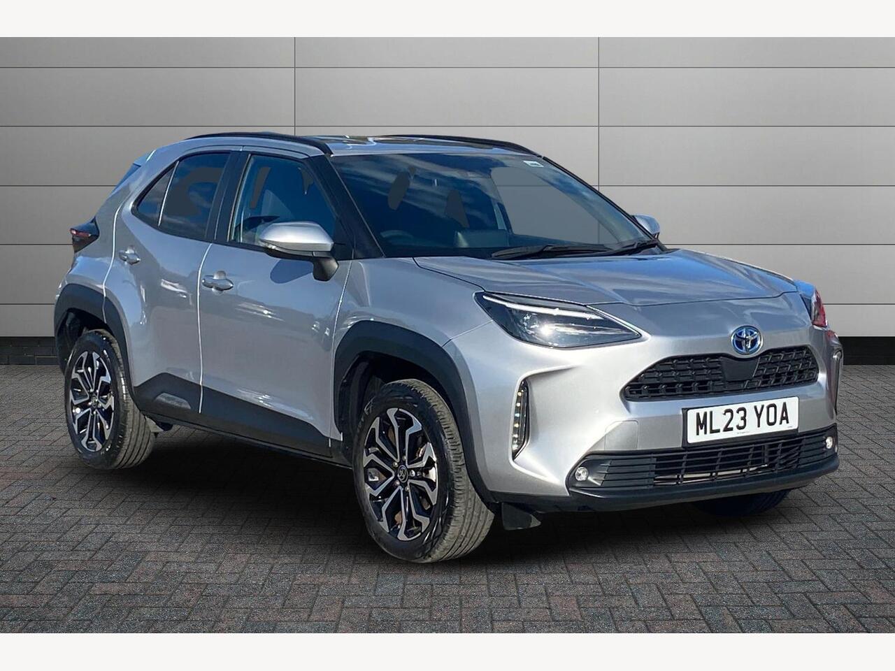 Main listing image - Toyota Yaris Cross