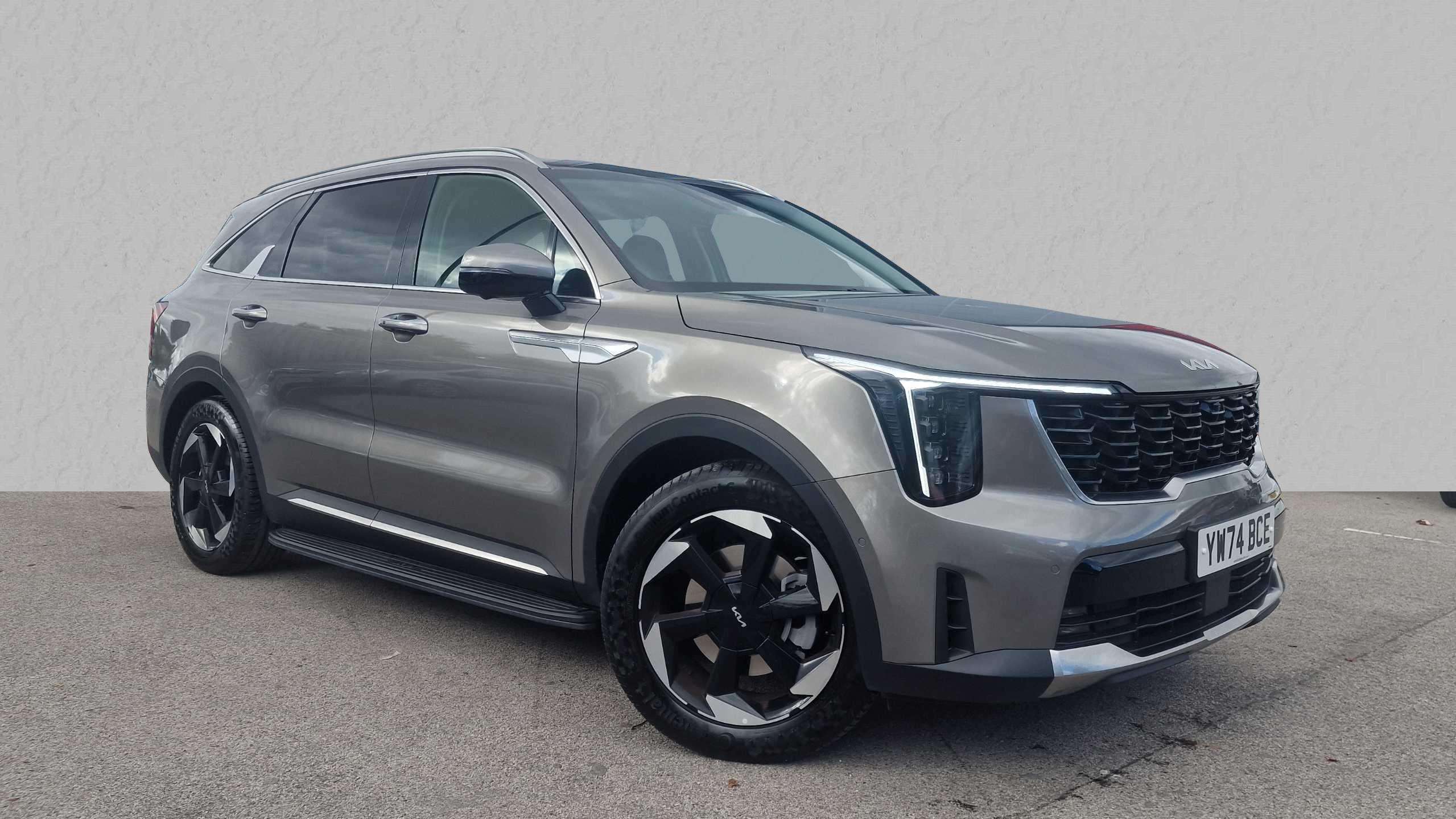 Main listing image - Kia Sorento