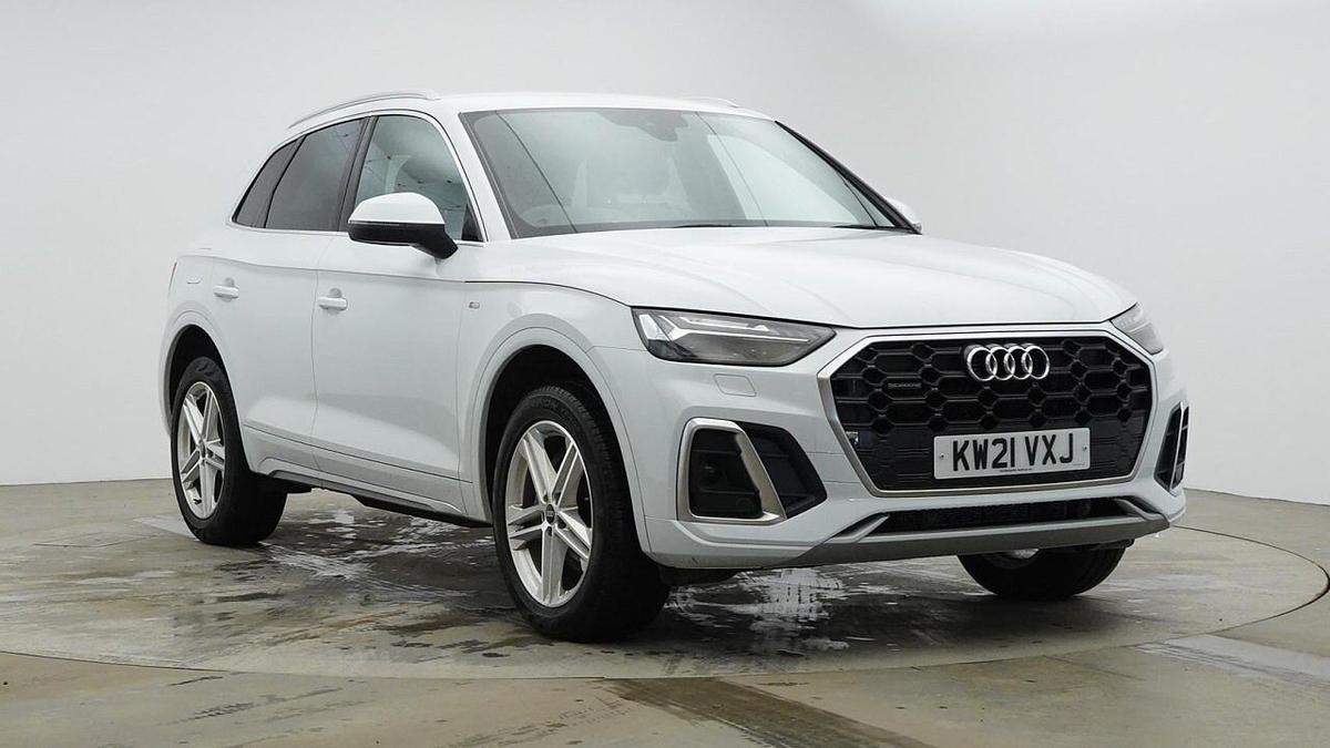 Main listing image - Audi Q5