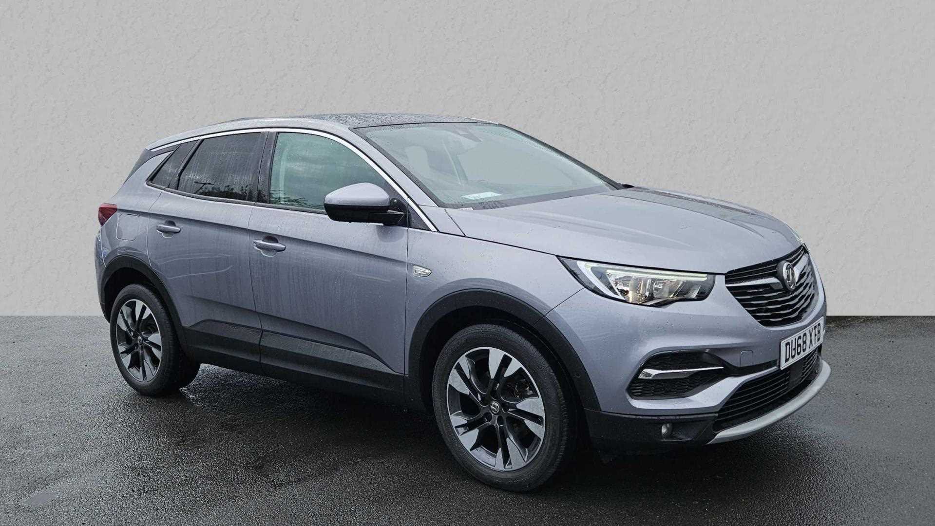 Main listing image - Vauxhall Grandland X