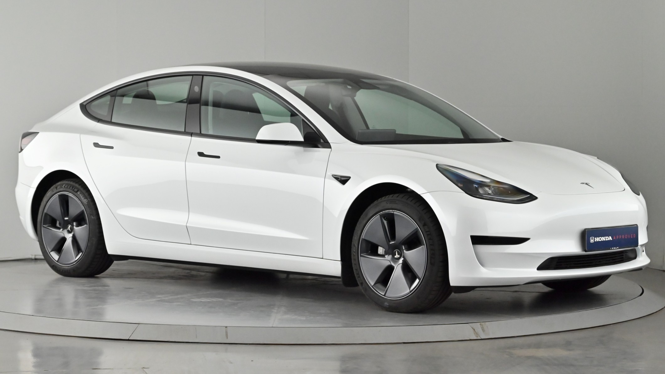 Main listing image - Tesla Model 3
