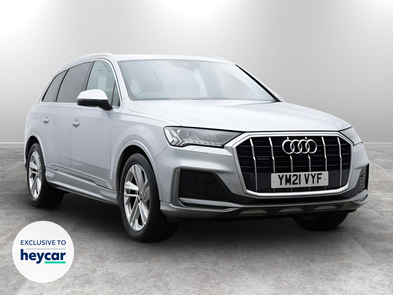 Main listing image - Audi Q7