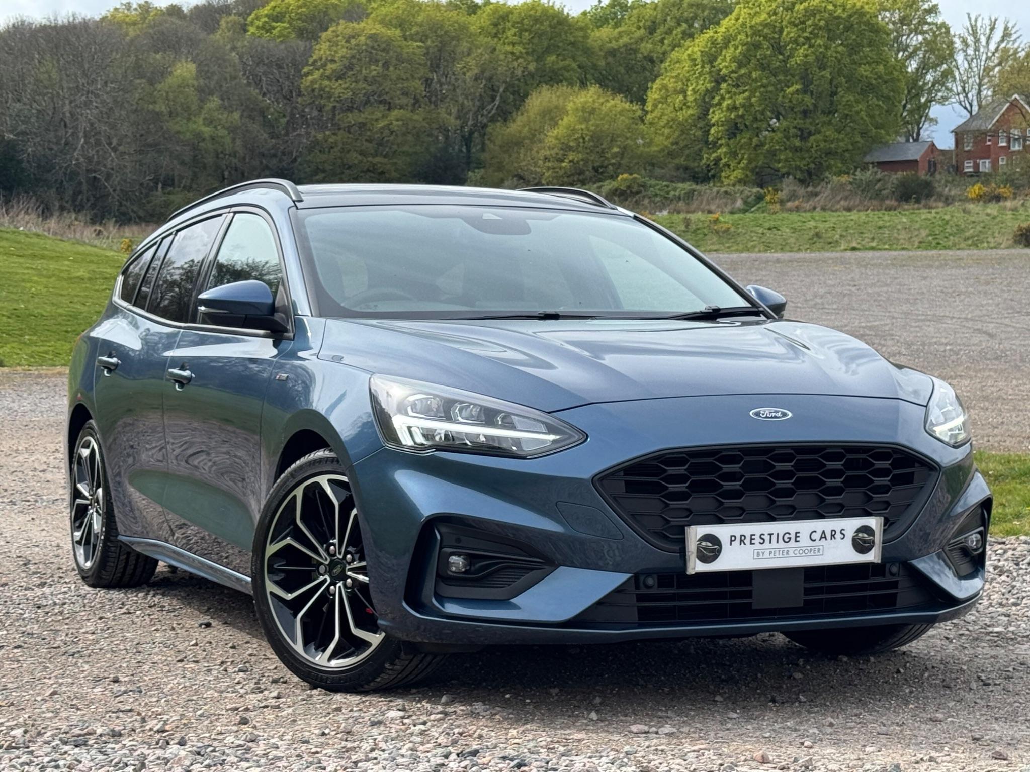 Main listing image - Ford Focus Estate