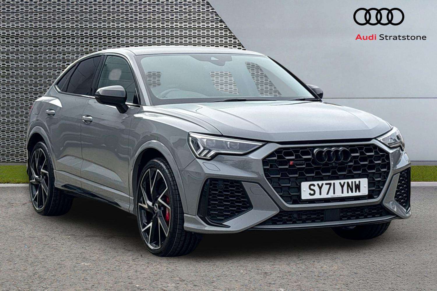 Main listing image - Audi RS Q3