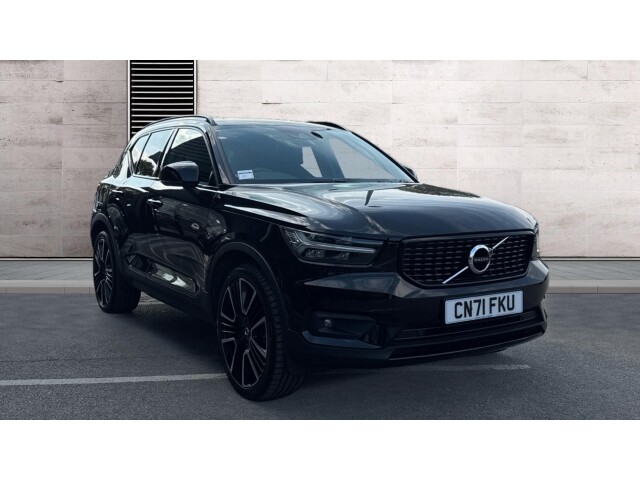 Main listing image - Volvo XC40