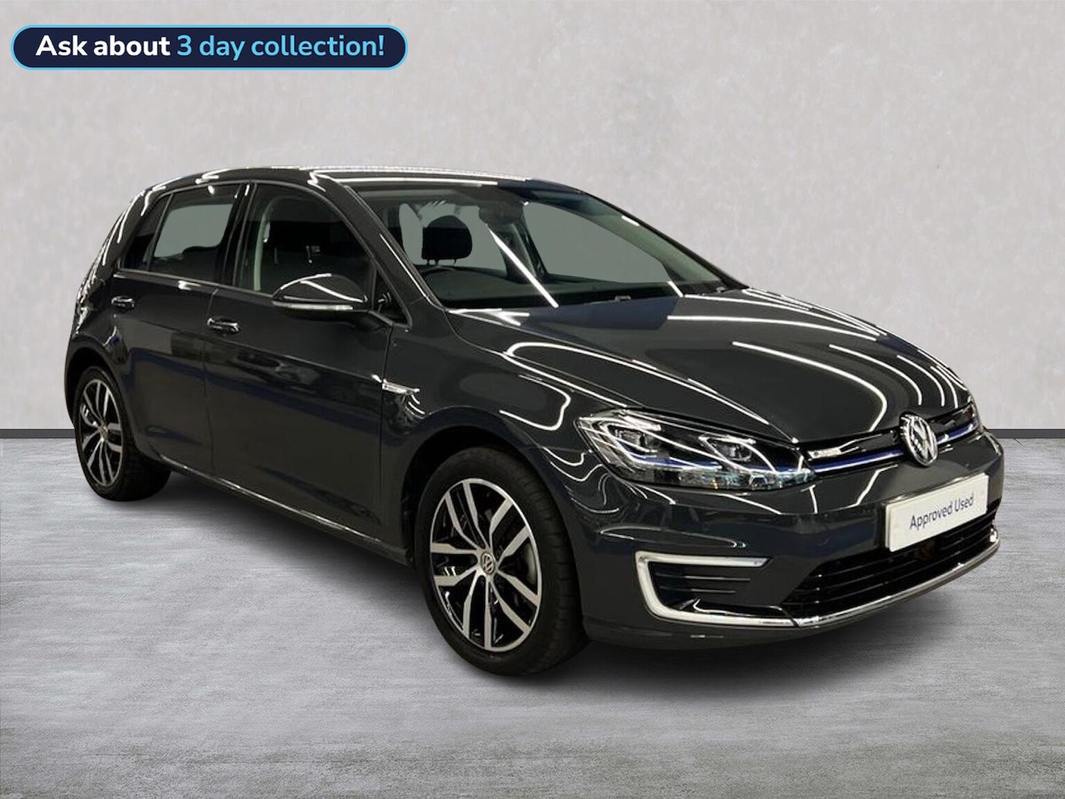 Main listing image - Volkswagen e-Golf