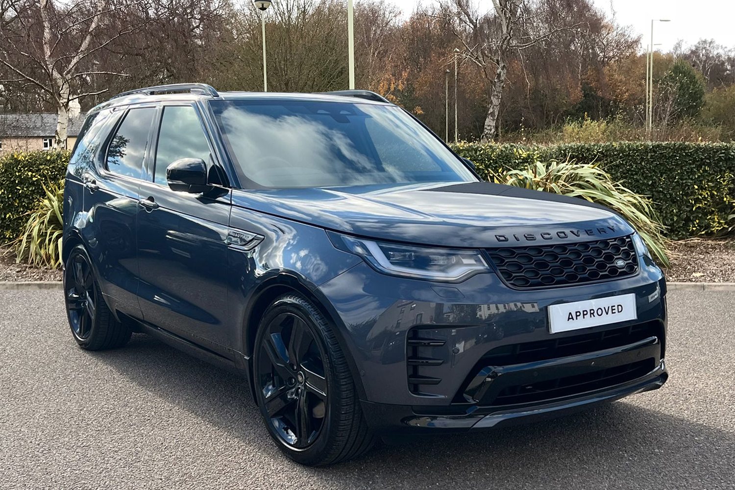 Main listing image - Land Rover Discovery
