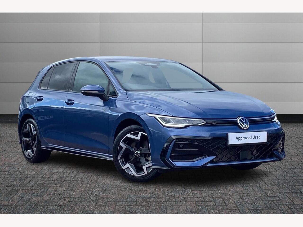 Main listing image - Volkswagen Golf