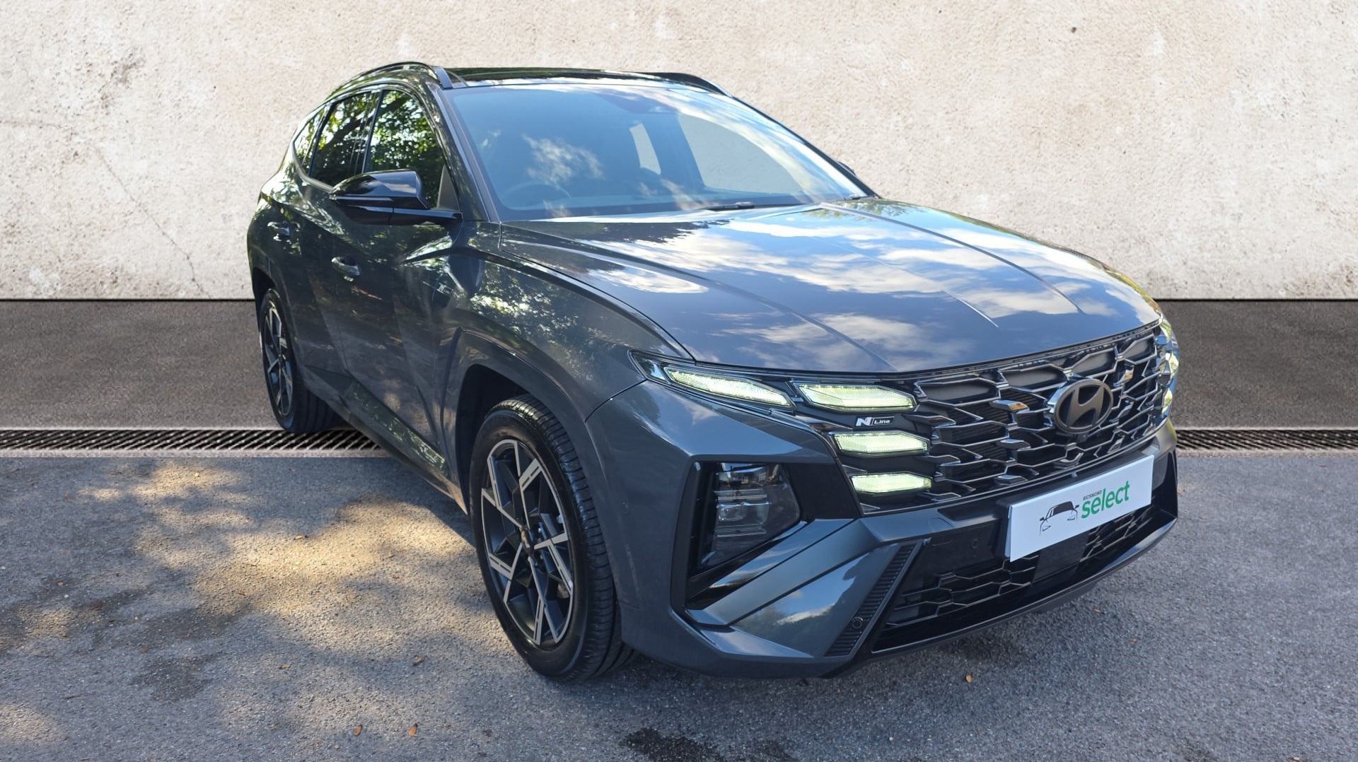 Main listing image - Hyundai Tucson