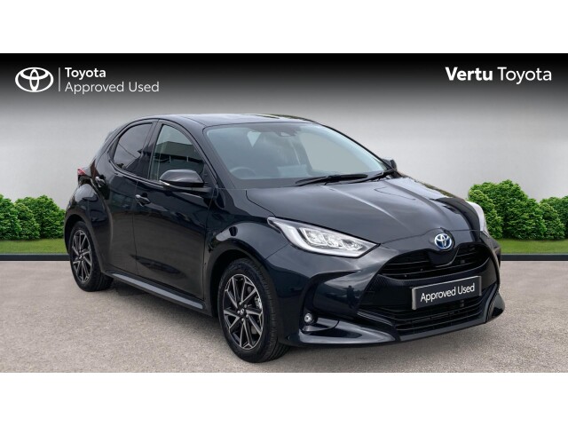 Main listing image - Toyota Yaris