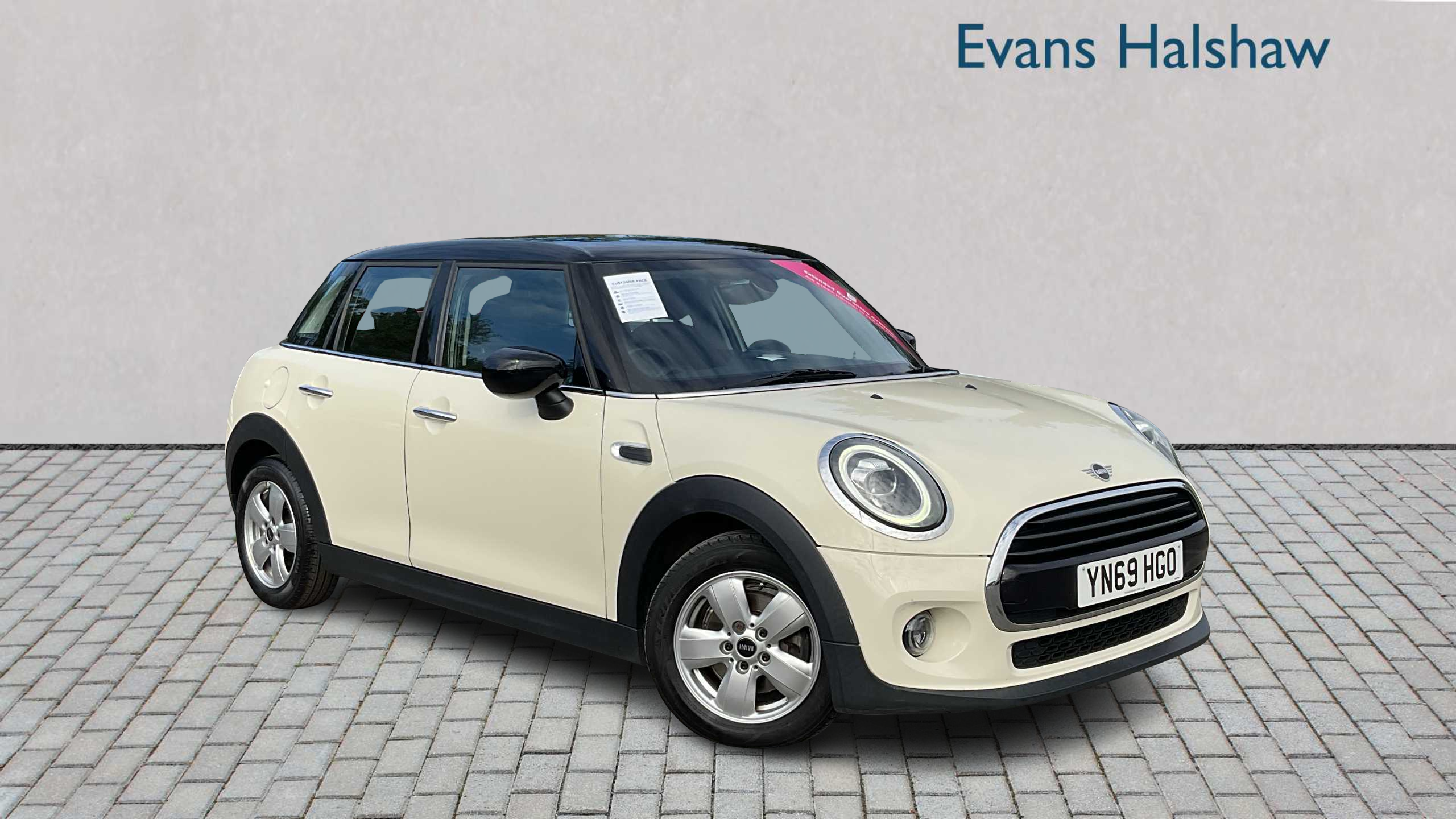 Main listing image - MINI Hatchback 5dr