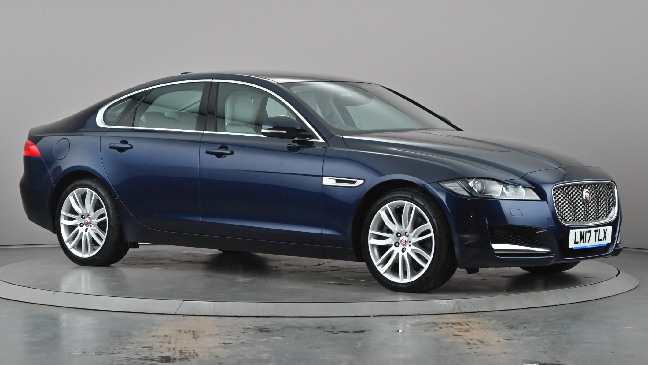 Main listing image - Jaguar XF