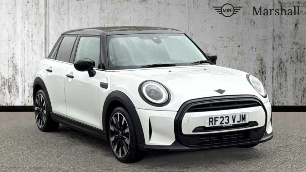 Main listing image - MINI Hatchback 5dr