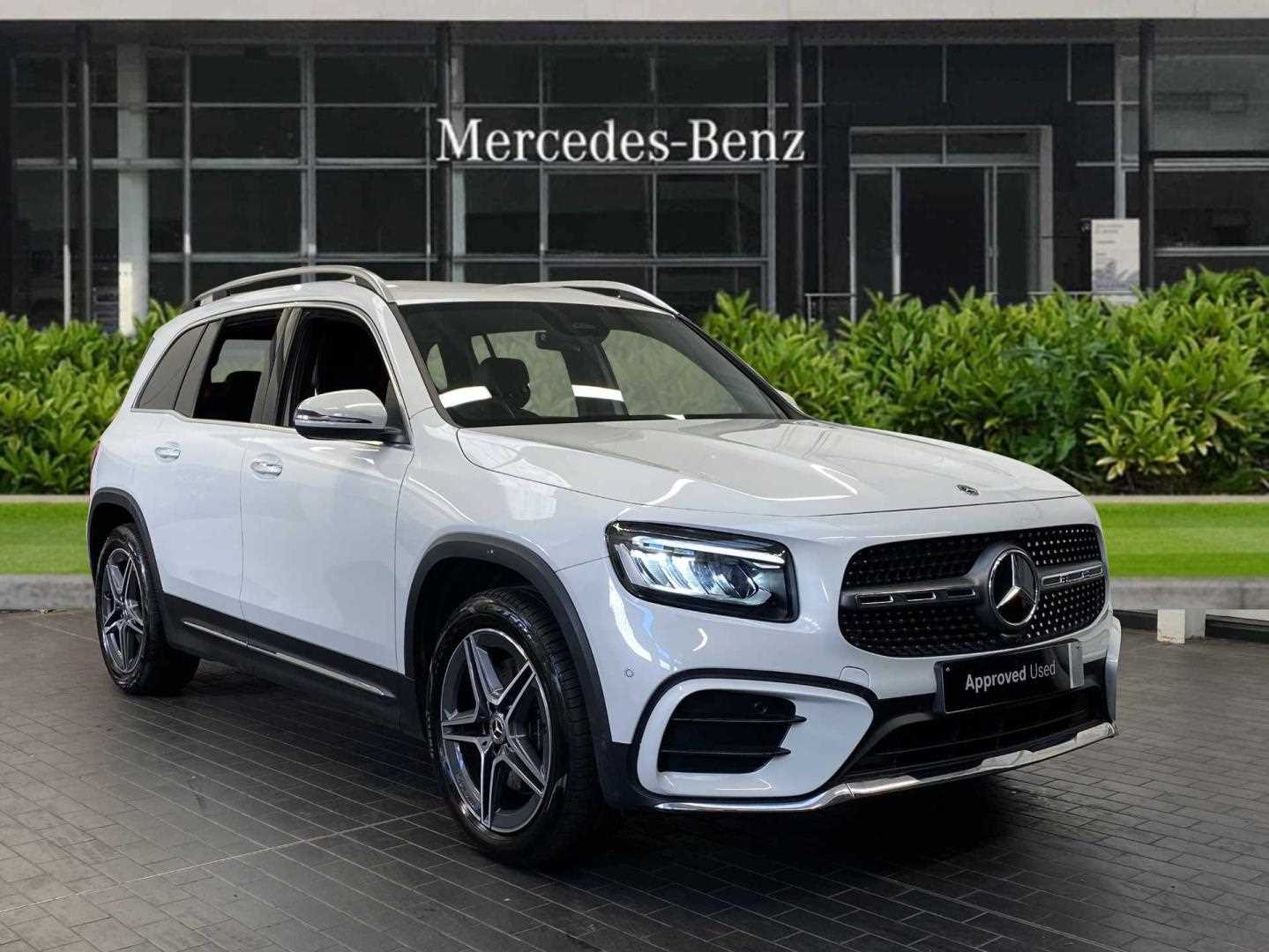 Main listing image - Mercedes-Benz GLB