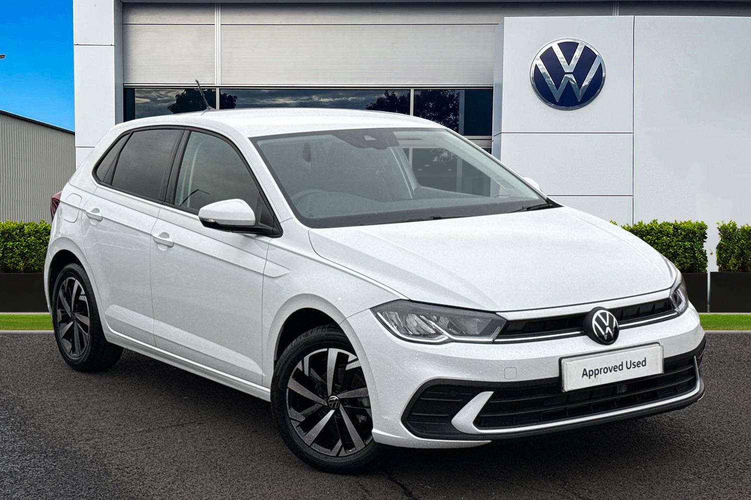 Main listing image - Volkswagen Polo