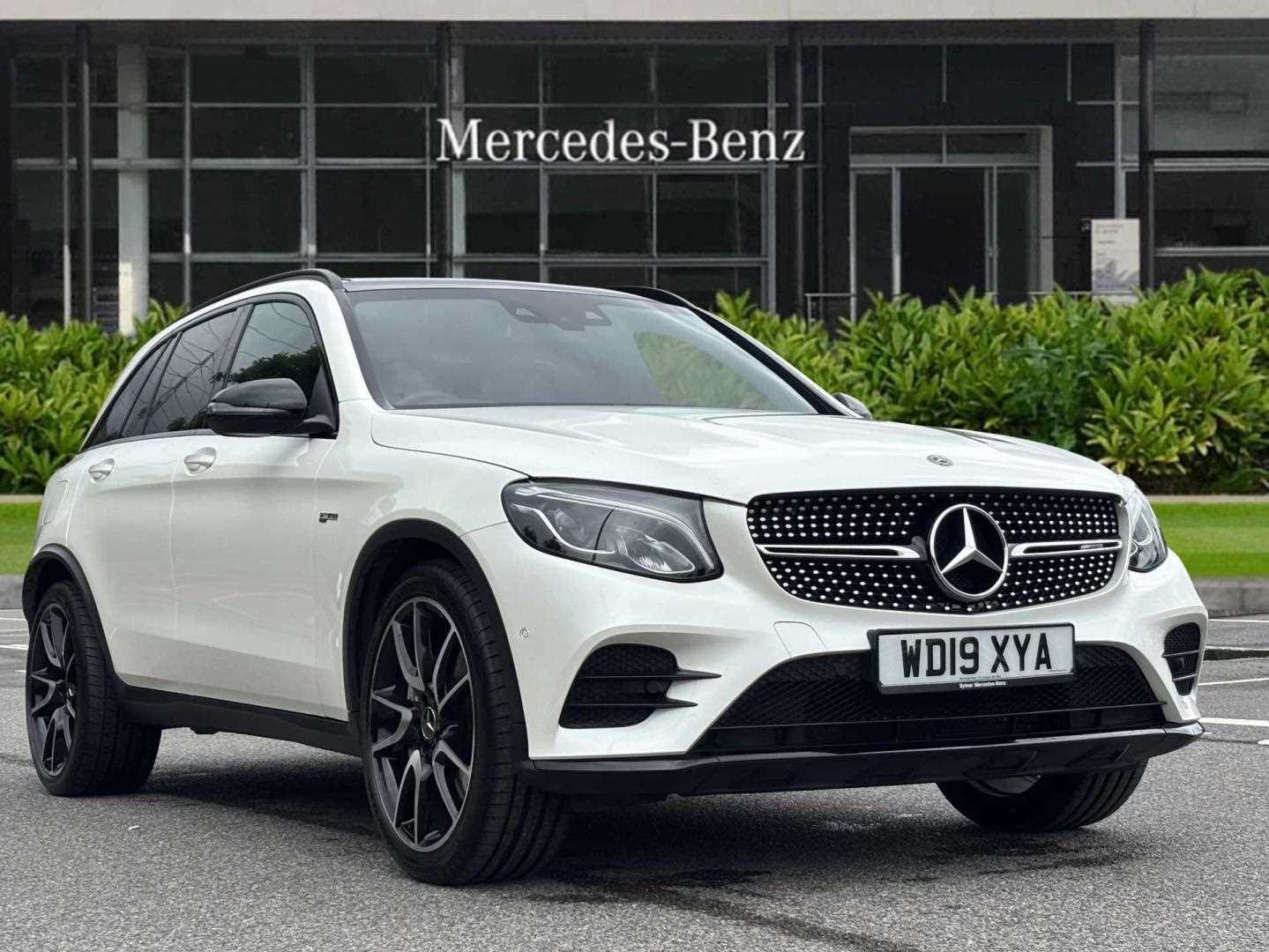 Main listing image - Mercedes-Benz GLC
