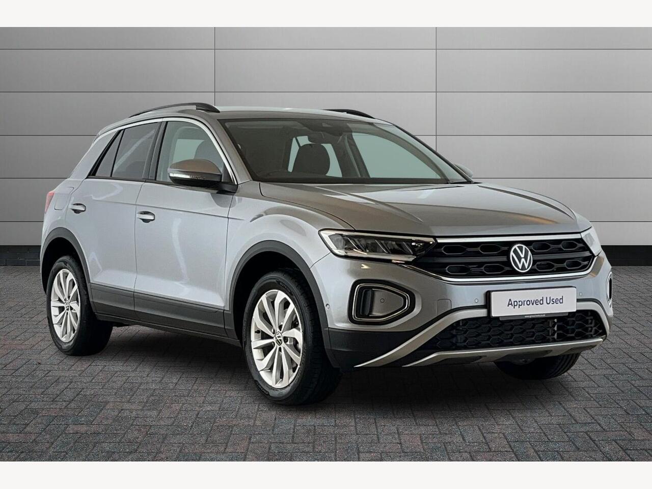 Main listing image - Volkswagen T-Roc