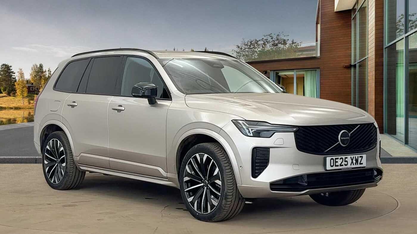 Main listing image - Volvo XC90