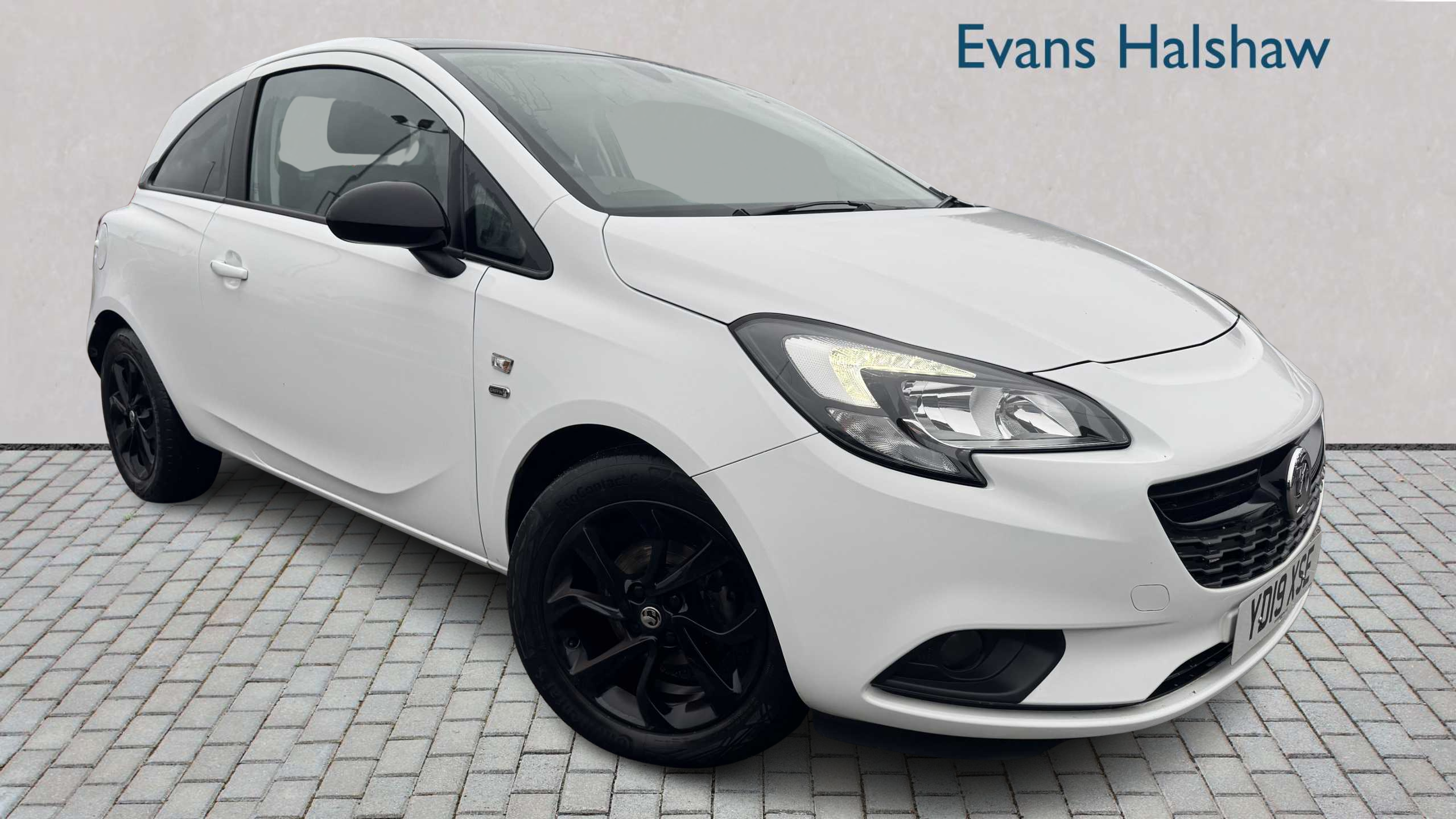Main listing image - Vauxhall Corsa