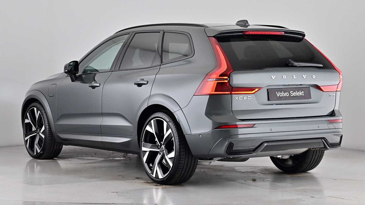 Main listing image - Volvo XC60