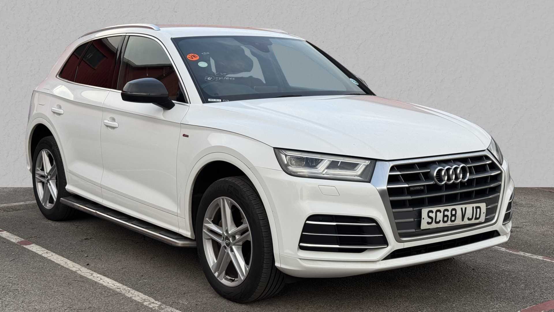 Main listing image - Audi Q5