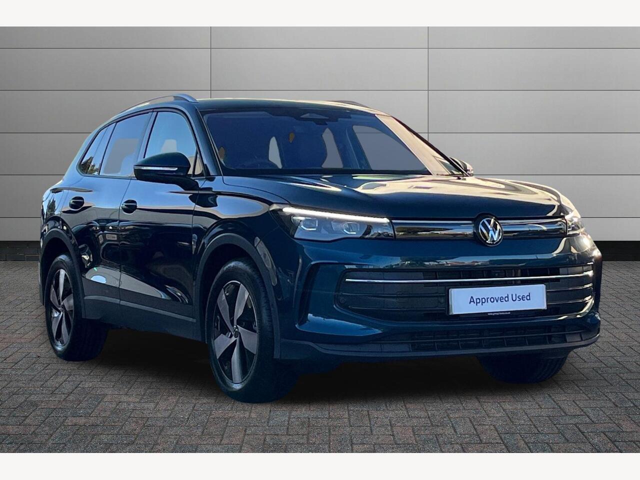 Main listing image - Volkswagen Tiguan