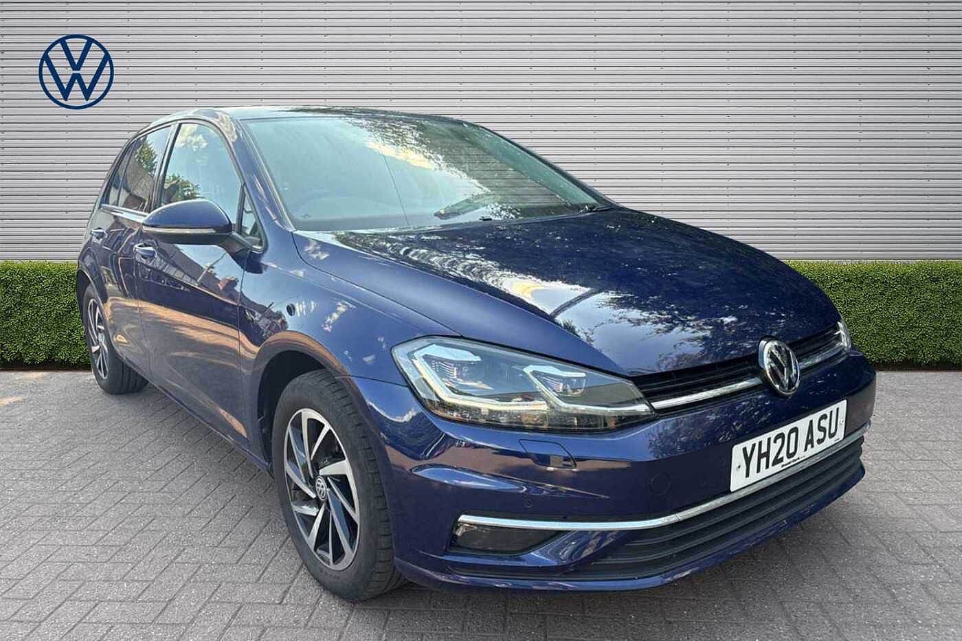 Main listing image - Volkswagen Golf