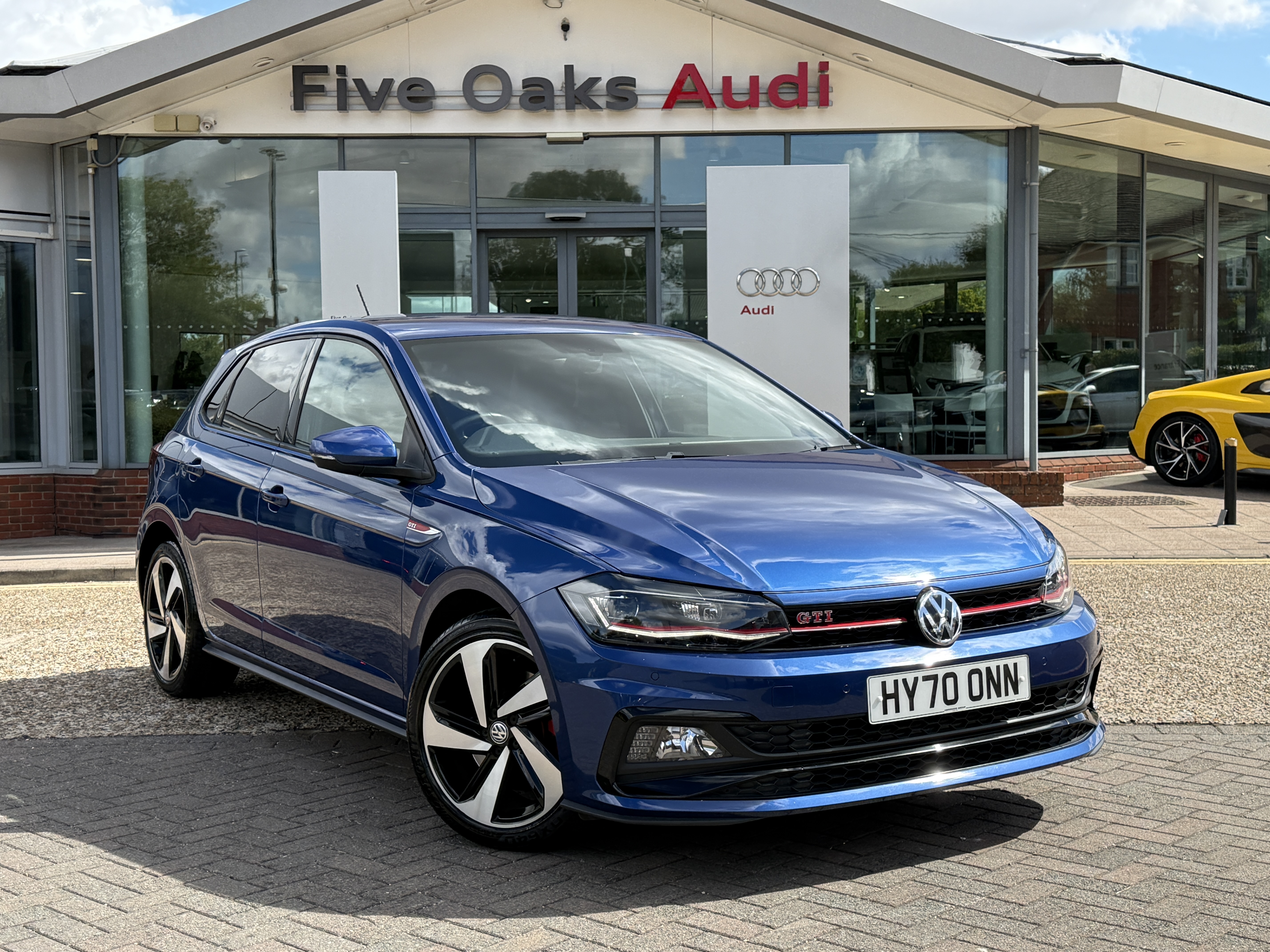 Main listing image - Volkswagen Polo