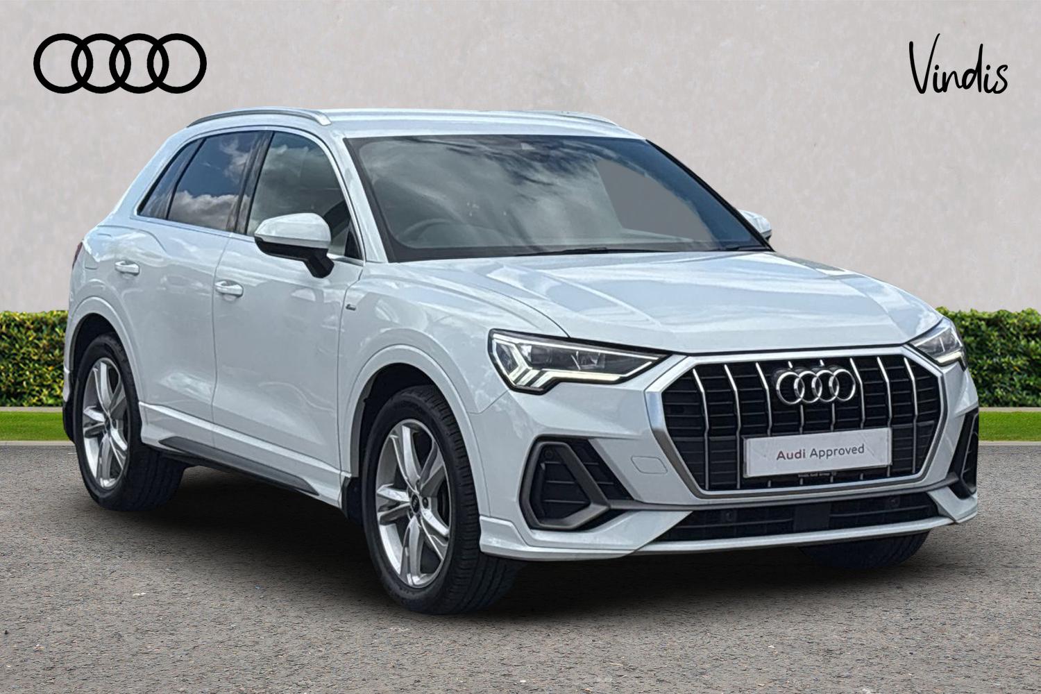 Main listing image - Audi Q3