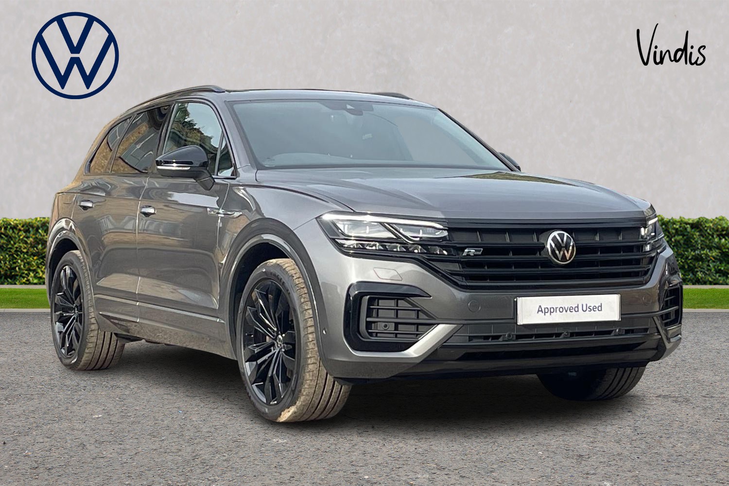 Main listing image - Volkswagen Touareg