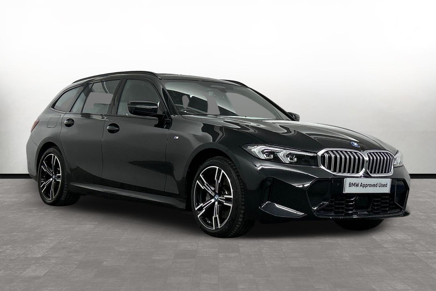Main listing image - BMW 3 Series Touring