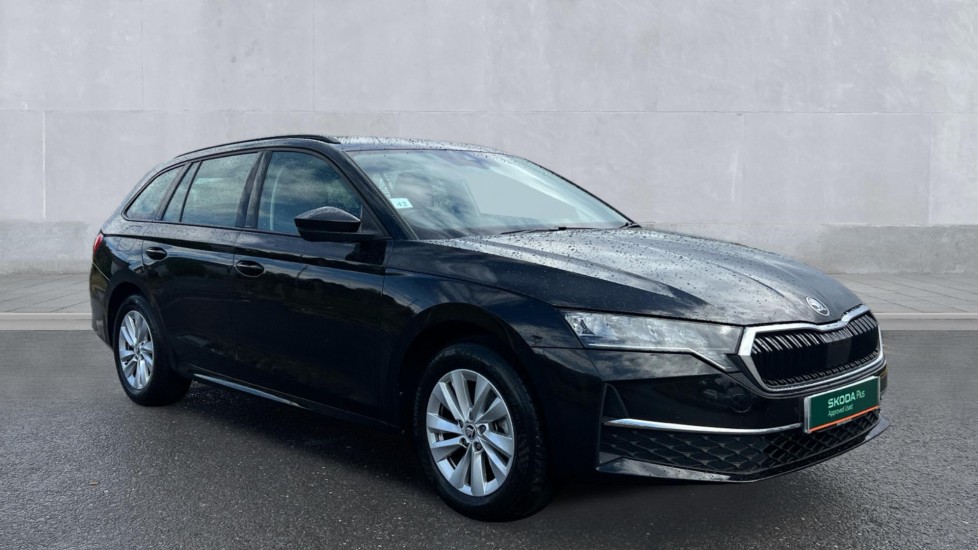 Main listing image - Skoda Octavia Estate