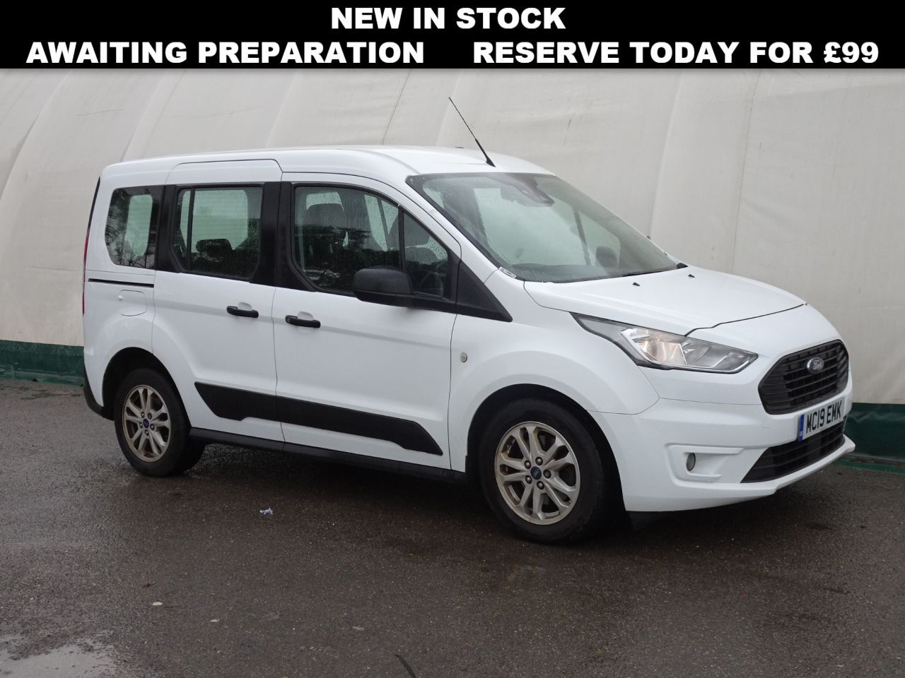 Main listing image - Ford Tourneo Connect