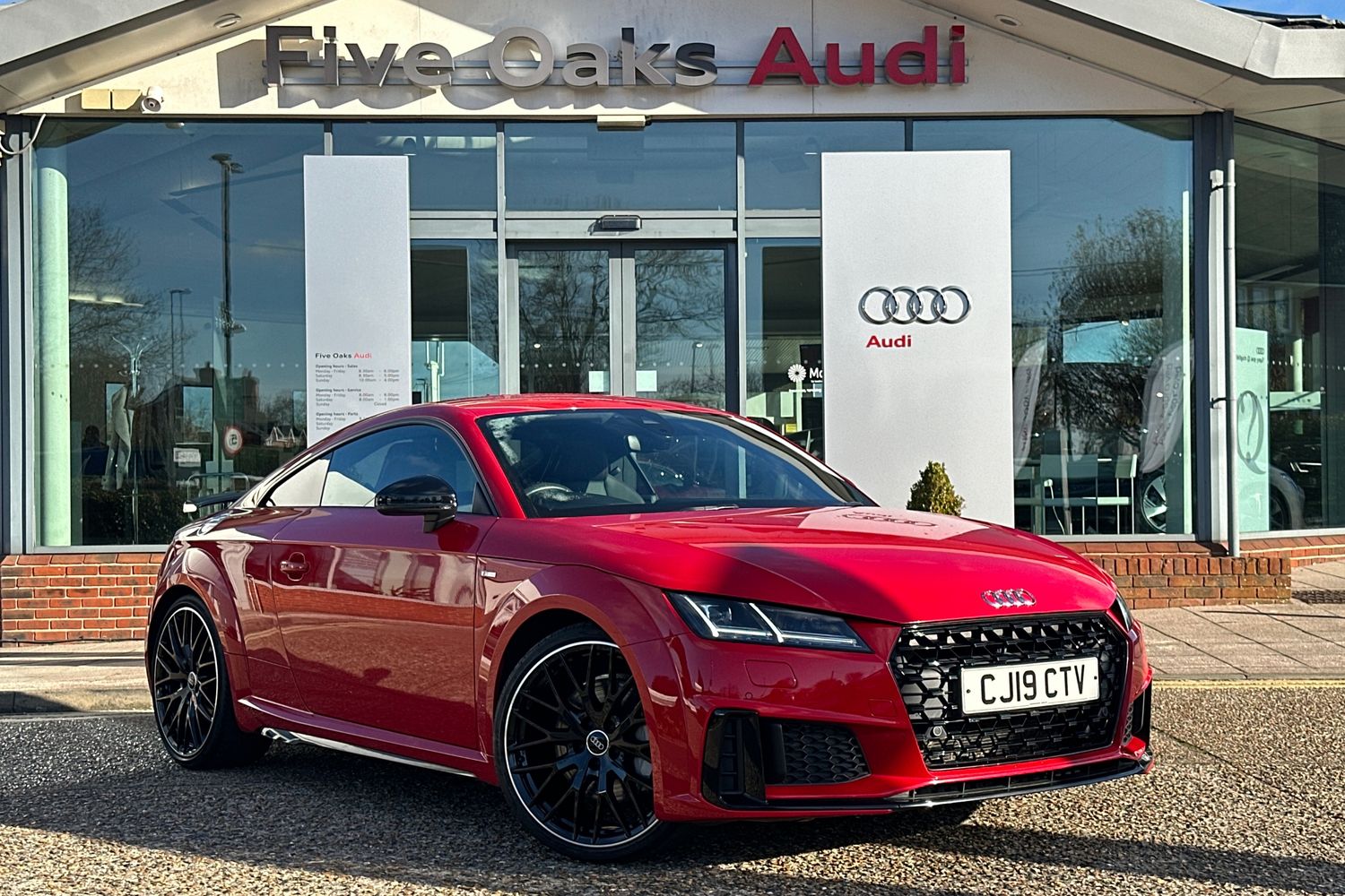 Main listing image - Audi TT