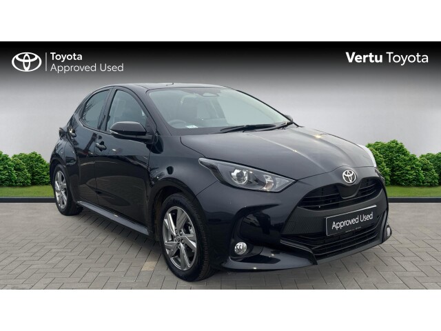 Main listing image - Toyota Yaris