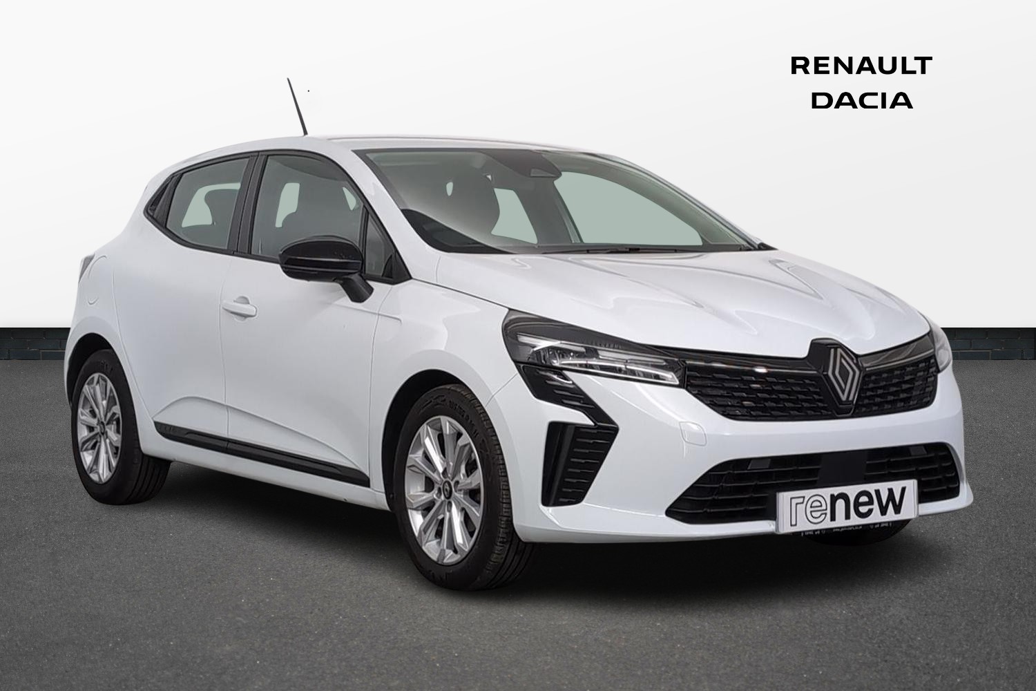 Main listing image - Renault Clio