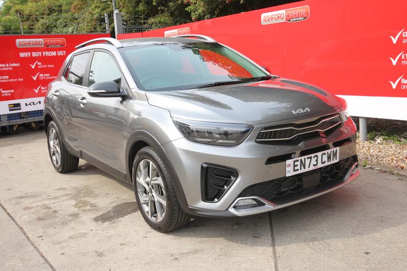 Main listing image - Kia Stonic