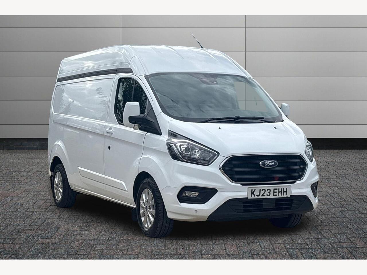 Main listing image - Ford Transit Custom