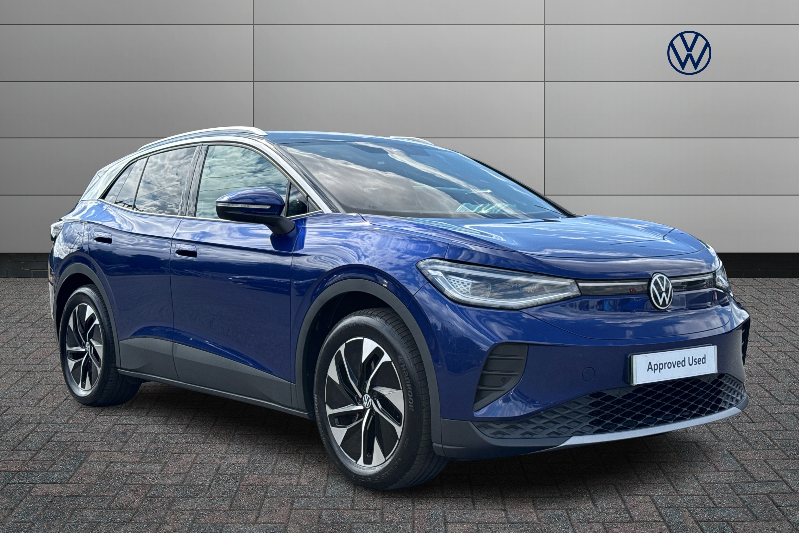 Main listing image - Volkswagen ID.4
