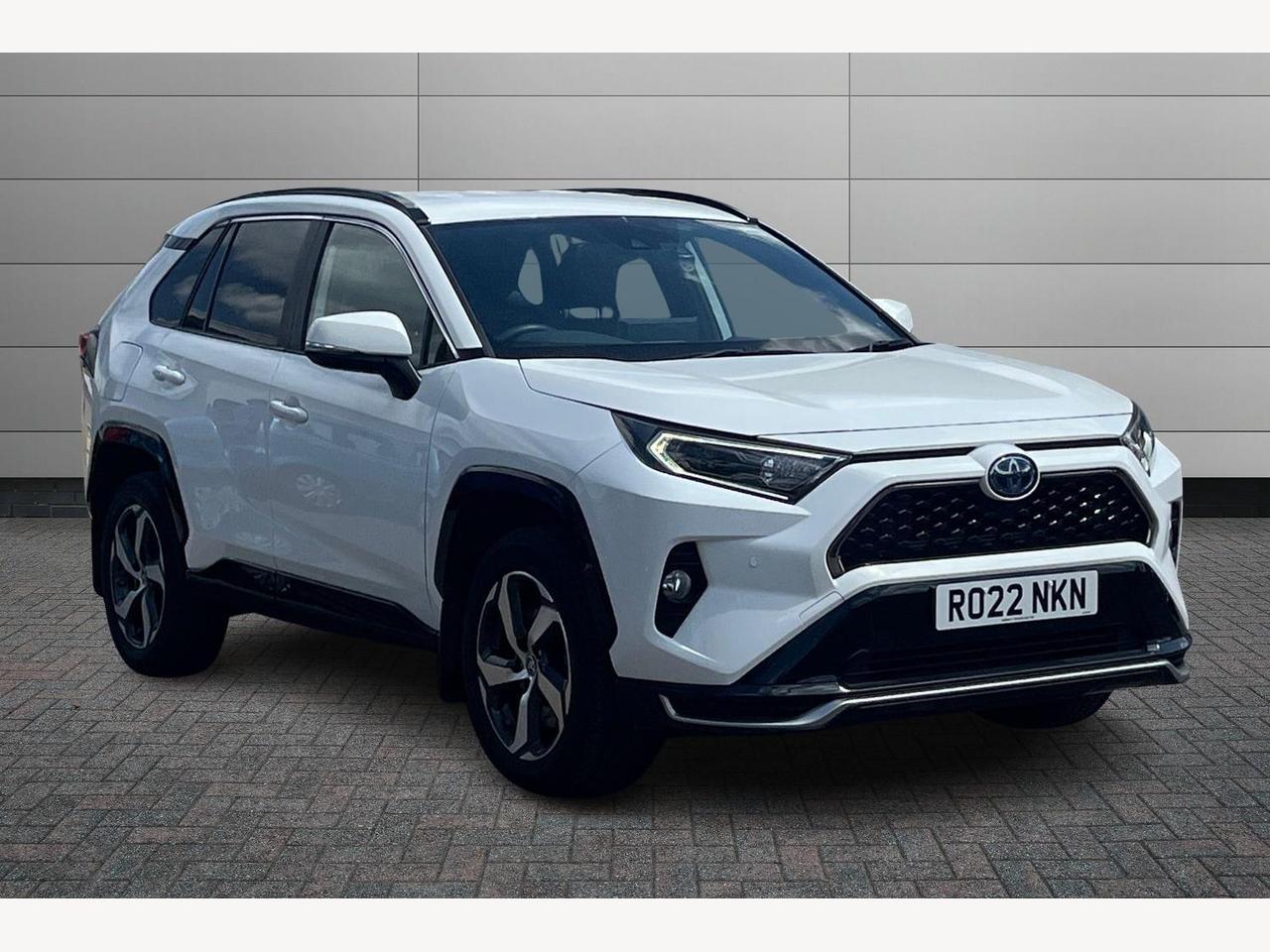 Main listing image - Toyota RAV4